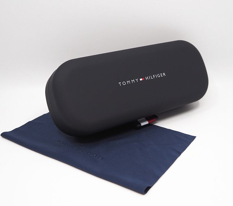 Tommy Hilfiger etui na okulary