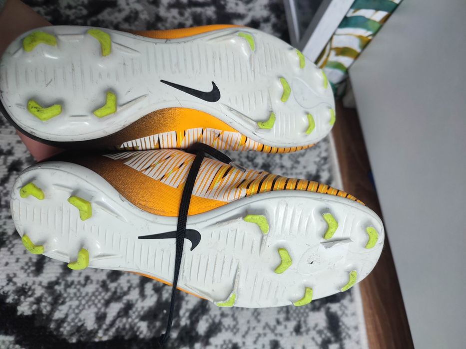 Buty korki Nike 35.5