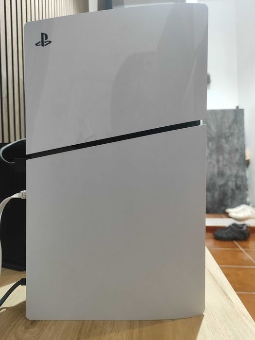 Playstation 5 Standard 1TB