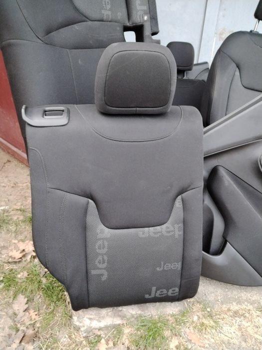 Салон, сиденья Jeep Renegade