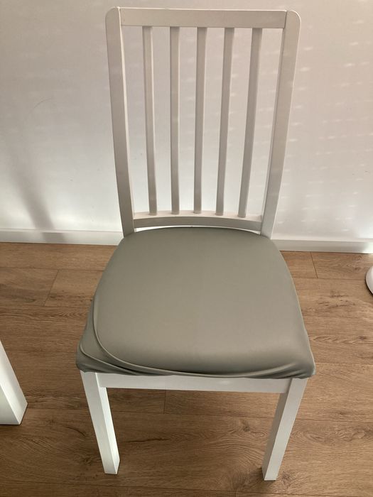 Mesa de jantar com 6 cadeiras