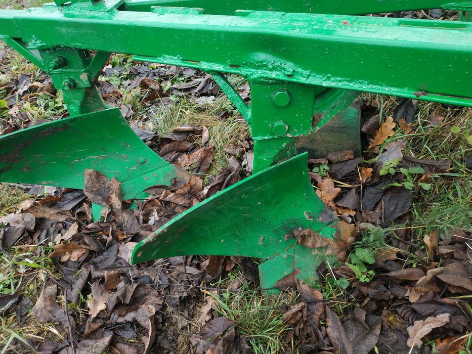 Плуг 2-25 до мінітрактора