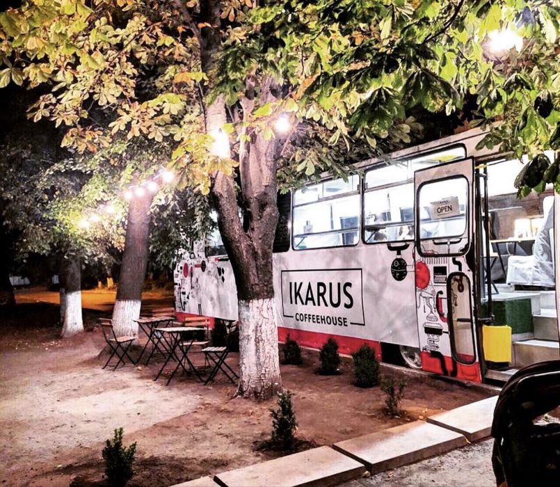 IKARUS колишня кавʼярня