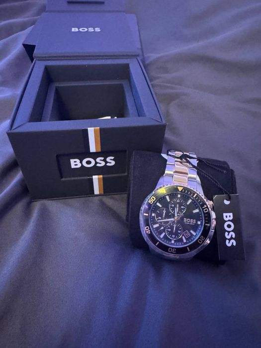 Продам годинник BOSS (оригінал)