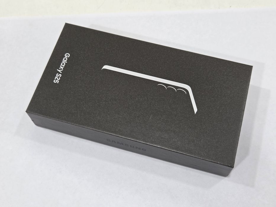 NOWY SAMSUNG S25 S931 12/128GB Silver Shadow DZIERŻONIÓW