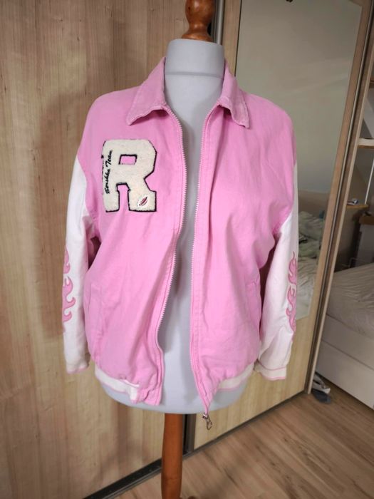 Kurtka różowa Bershka