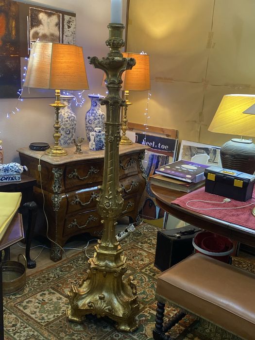 Tocheiro de grandes dimensoes