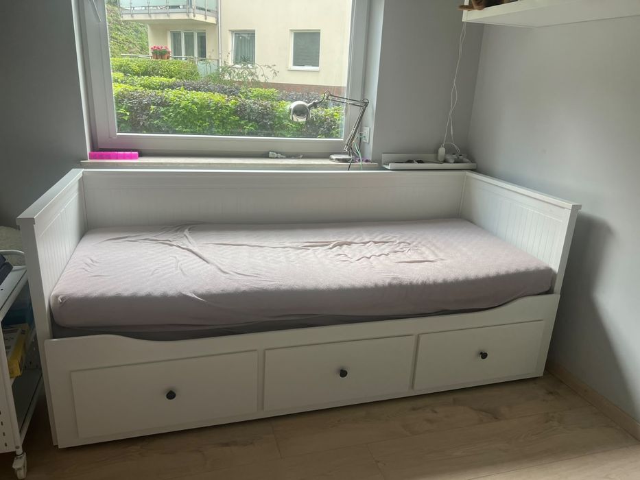 Łóżko Ikea Hemnes
