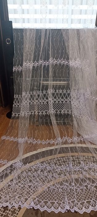 Продам ДЕШЕВО нову тюль фатин