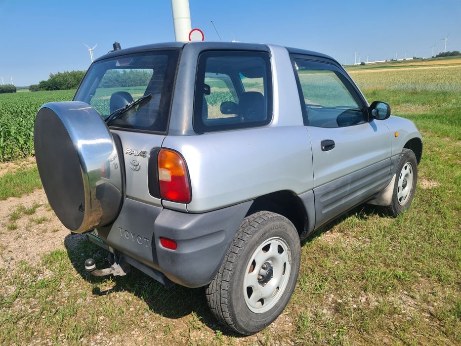 Toyota rav4 1 generacji