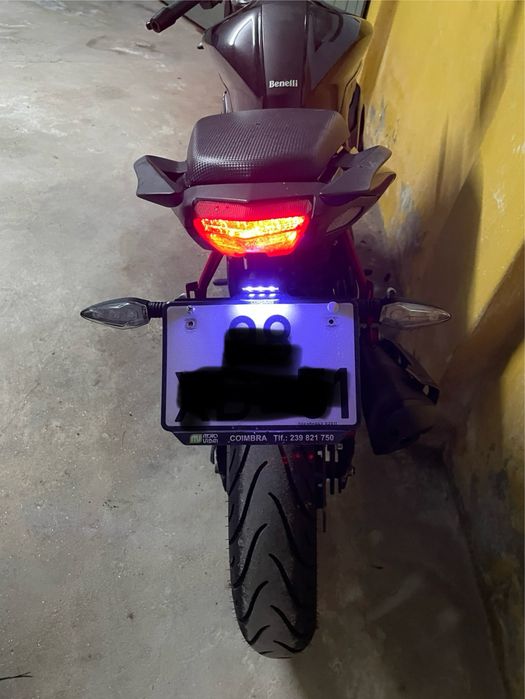 Benelli BN 125 | Todas as luzes LED | Extras