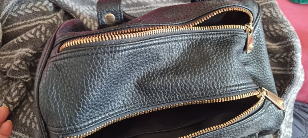 Czarna torebka Liu Jo