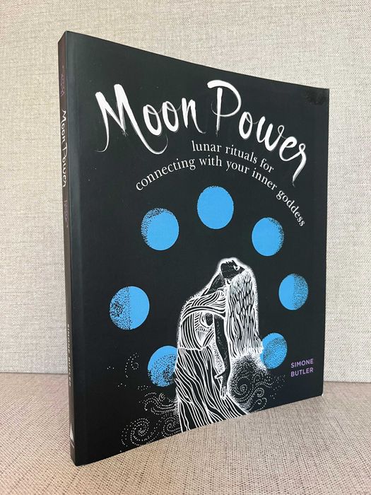 Moon Power: Lunar Rituals for Connecting