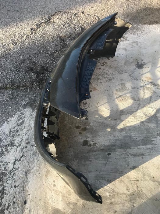 Vendo parachoques renault clio 3 para peças  ano 2005/2009