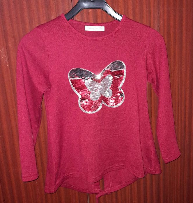 Sweterek dziewczęcy cekiny