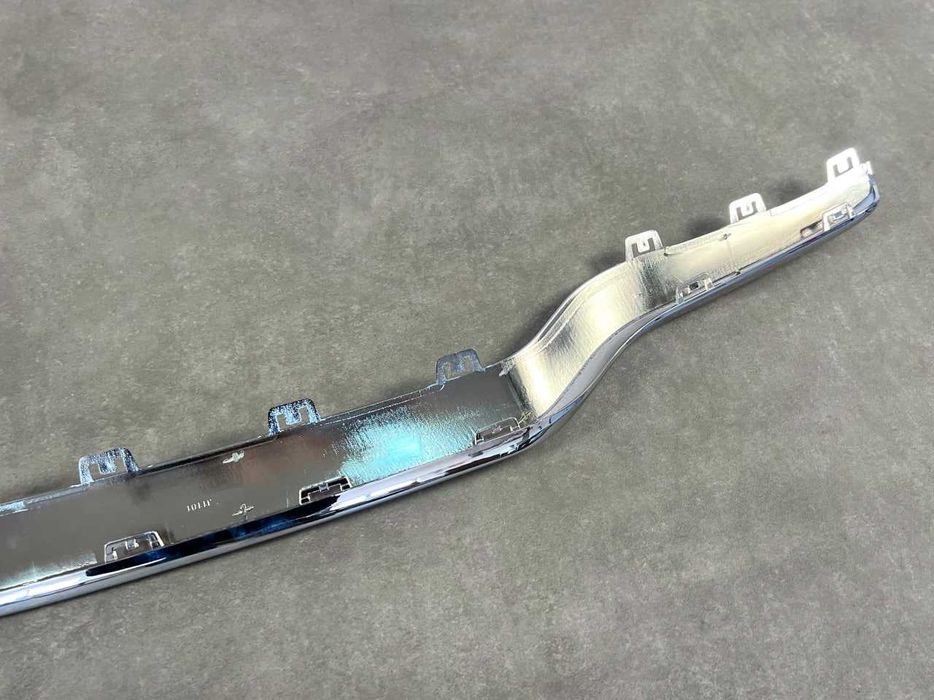 Молдинг заднього бампера ( нижній )  Mercedes Benz ( GLS Class X166 )