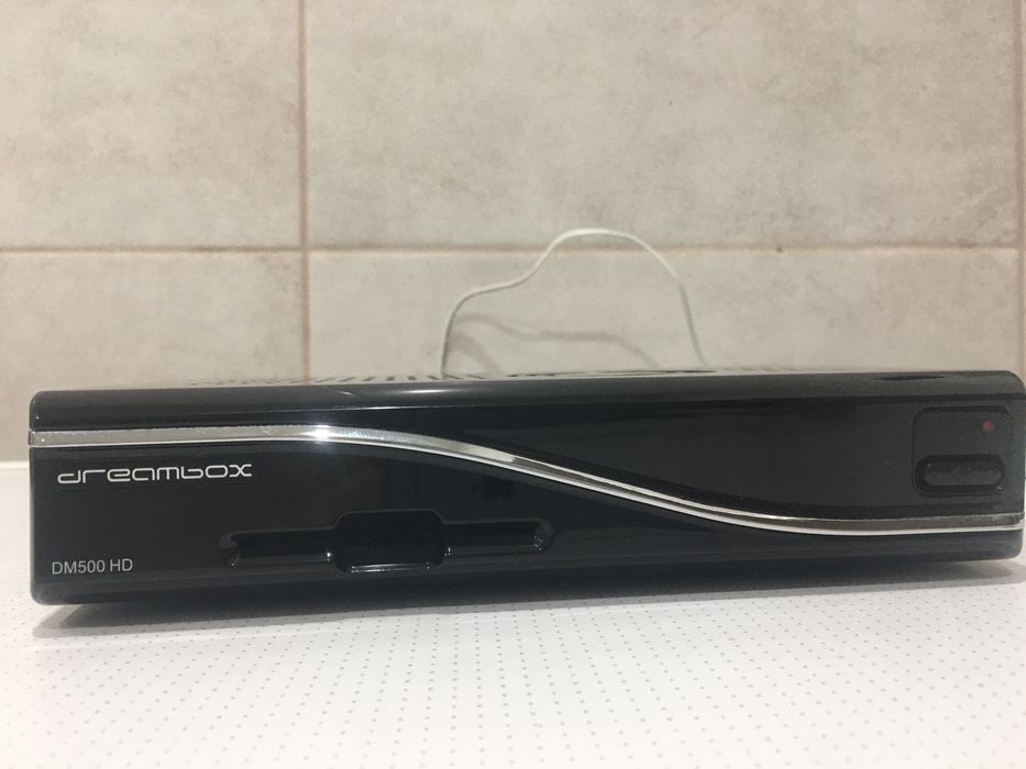 Спутниковый тюнер , ресивер DreamBox  DM500 HD