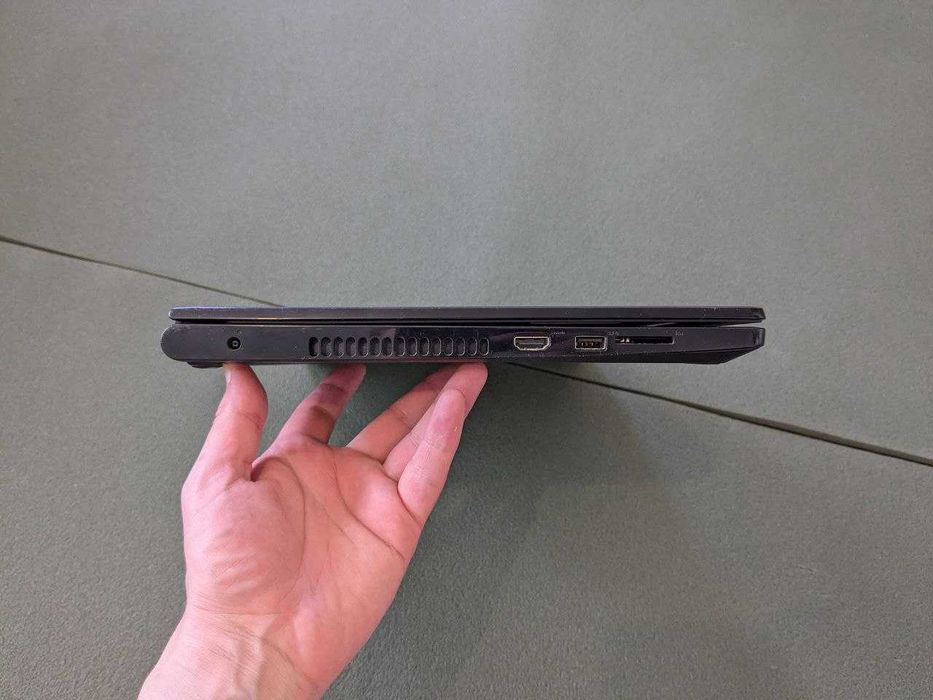 Ноутбук Dell Inspiron 15-3552 (Intel N3060/4Gb/SSD 120Gb+HDD 500Gb)