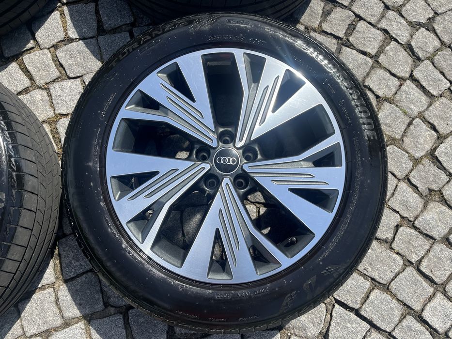 4 Jantes 19 Audi 5x112 Originais - Com pneus / Q4 E-tron