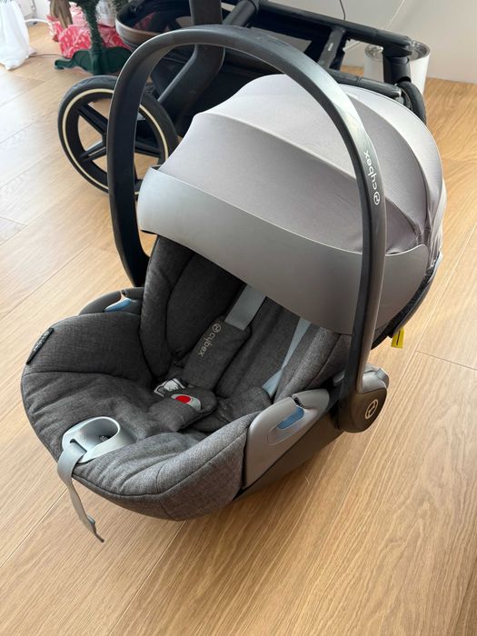 Fotelik samochodowy Cybex Cloud Z i-size, baza ISOFIX Cybex Base Z