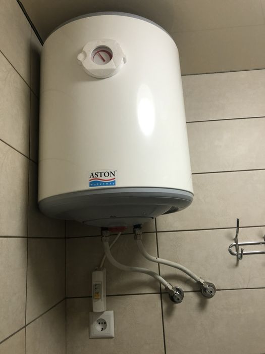 2км кв. Центр. Авто. Жд вокзали . 1200 за добу.