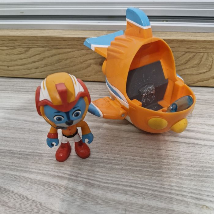 Figurka Top Wing