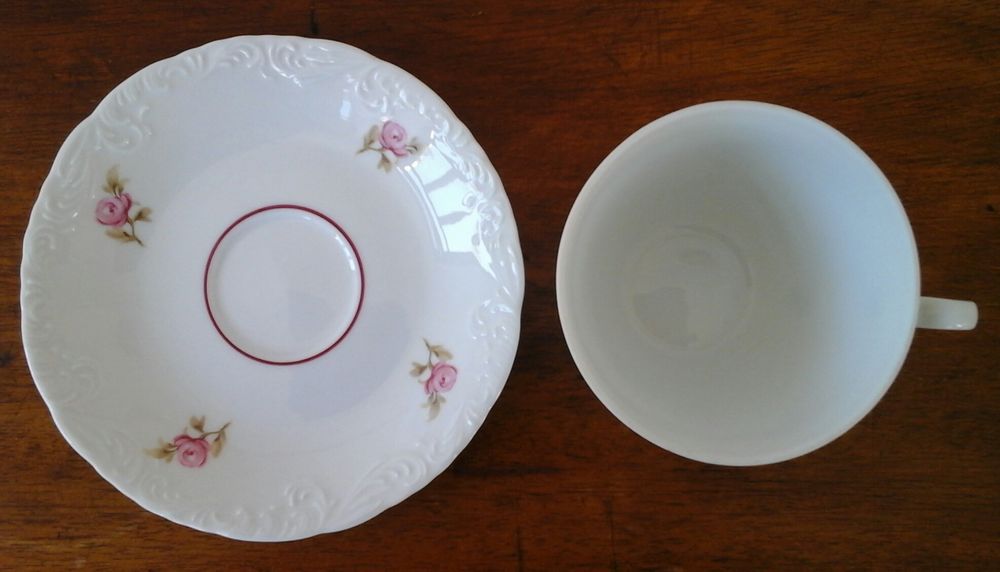 Chávena com pires em porcelana da SPAL