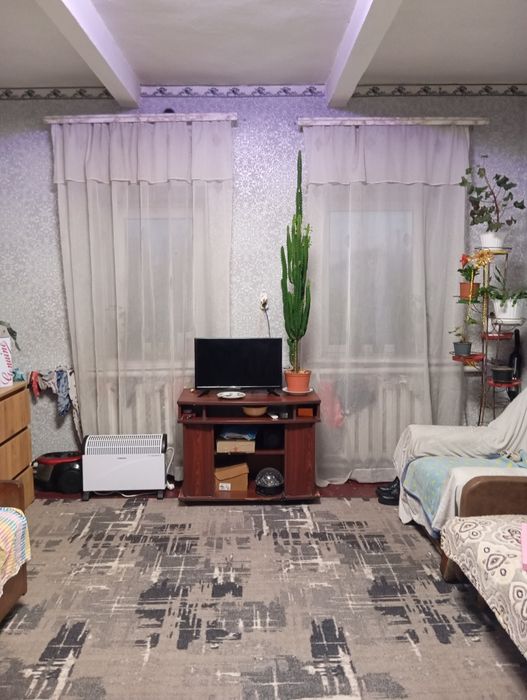 Продам будинок по фасаду в с.Безп'ятне!/Червоне/ Варіант під Бізнес!