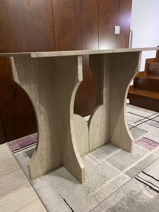 Mesa em pedra moca creme 98x52