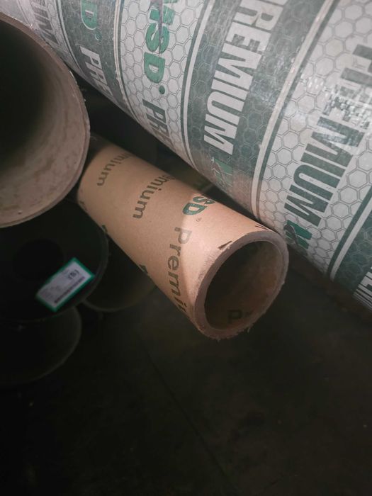 Отдам бесплатно тубусы с натяжных потолков