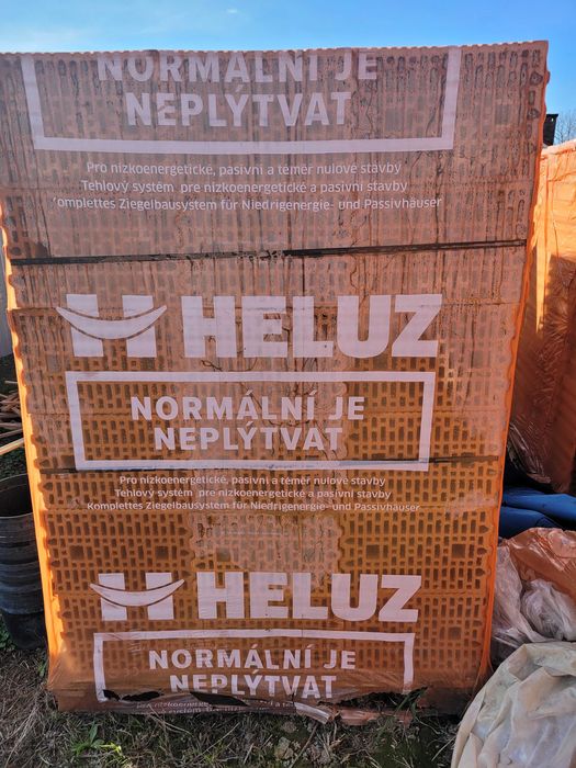 Pustaki ceramiczne heluz 9 palet