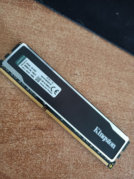 RAM 8GB DDR3 1600MHz HyperX kingston