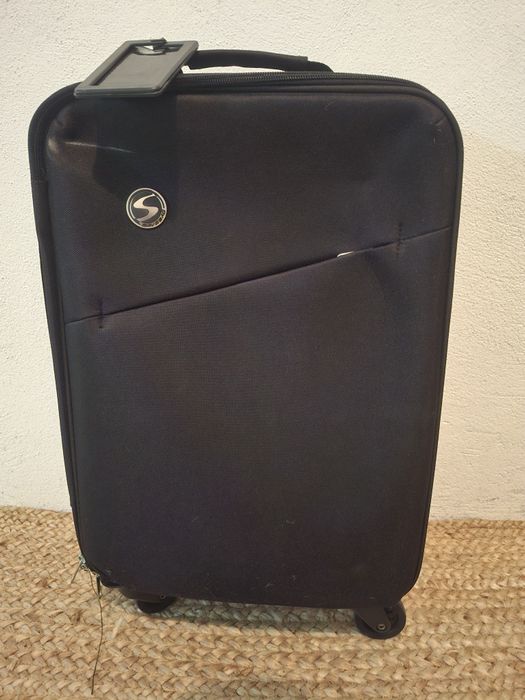 Mala viagem Savebag 
46 x 33 X 18
Excelente estado