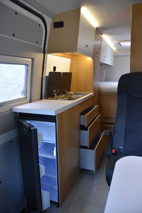 Zabudowa vana kamperowa, Camper van zabudowa, Konwersja vana