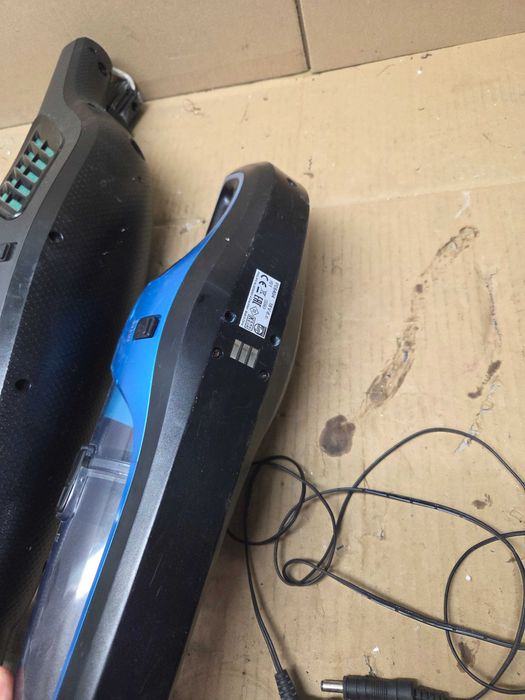 Odkurzacz pionowy PHILIPS PowerPro Aqua plus odkurz. Reczny ..298..