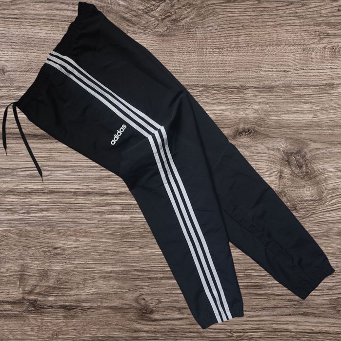 Нейлонові штани Adidas black and white stripes (Розмір S)
