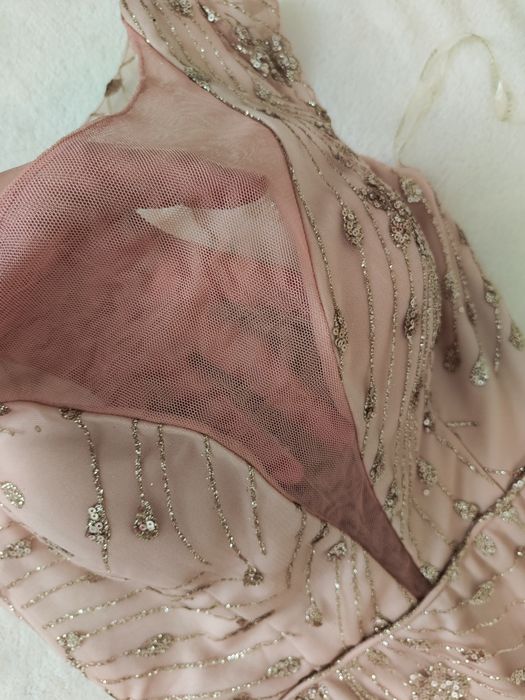 Вечірня сукня розміру S/M, по бірці 38