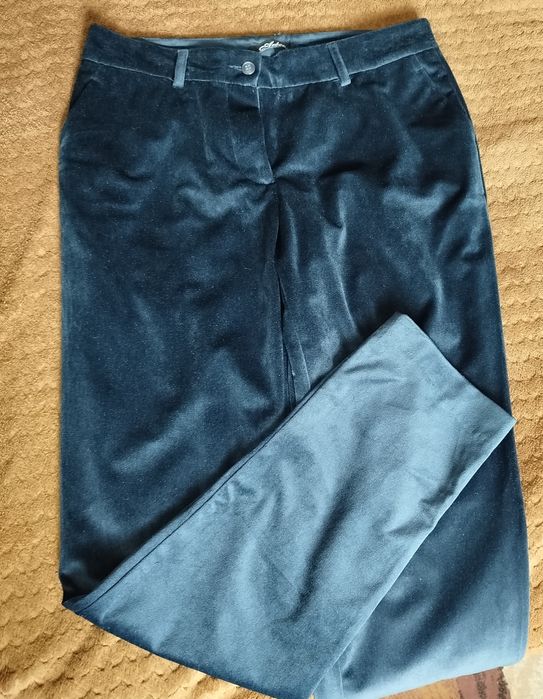 Жіночі велюрові брюки, нові, розмір 48