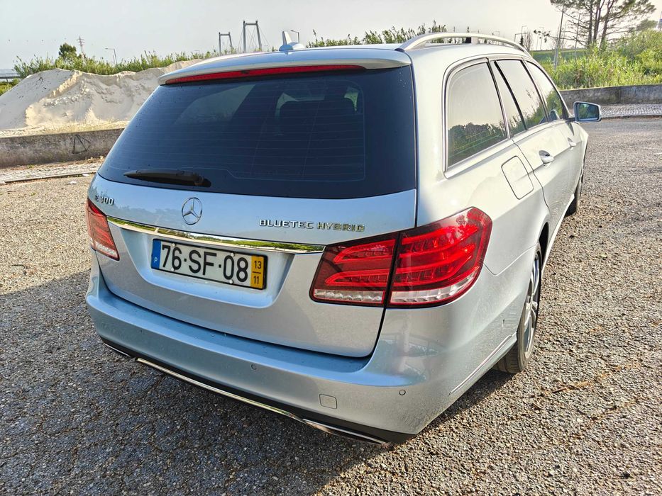 Mercedes-Benz E 300 Bluetec Hybrid