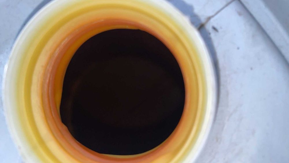 Бочка, тара, ємність пластикова Б/В 200л. ( під дві корки)