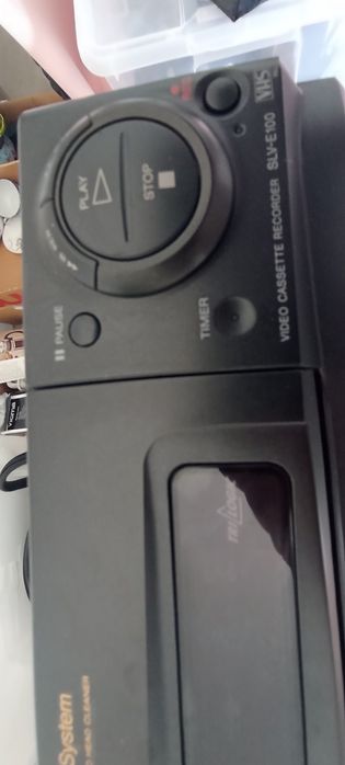 Leitor  de cassetes Sony Vhs SLV E100