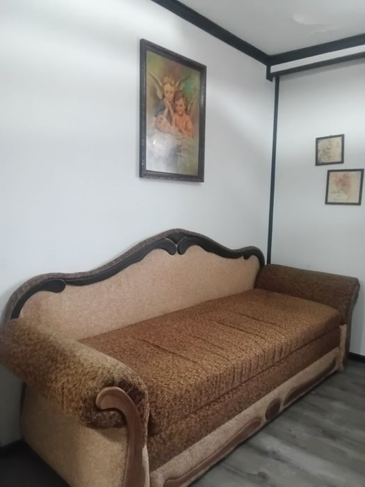 Продам розкладний диван