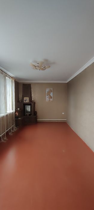 Продаж родинного маєтку в м.Малин