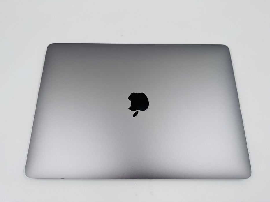 Apple Macbook Air 13 2020 i5 16GB RAM 256GB SSD IL6411