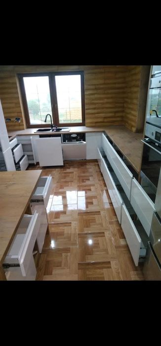 Meble na wymiar. Stolarka meblowa