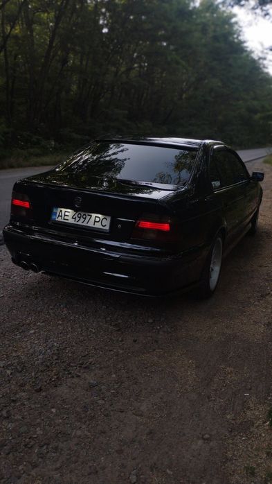 Продам бмв е39 м52б28