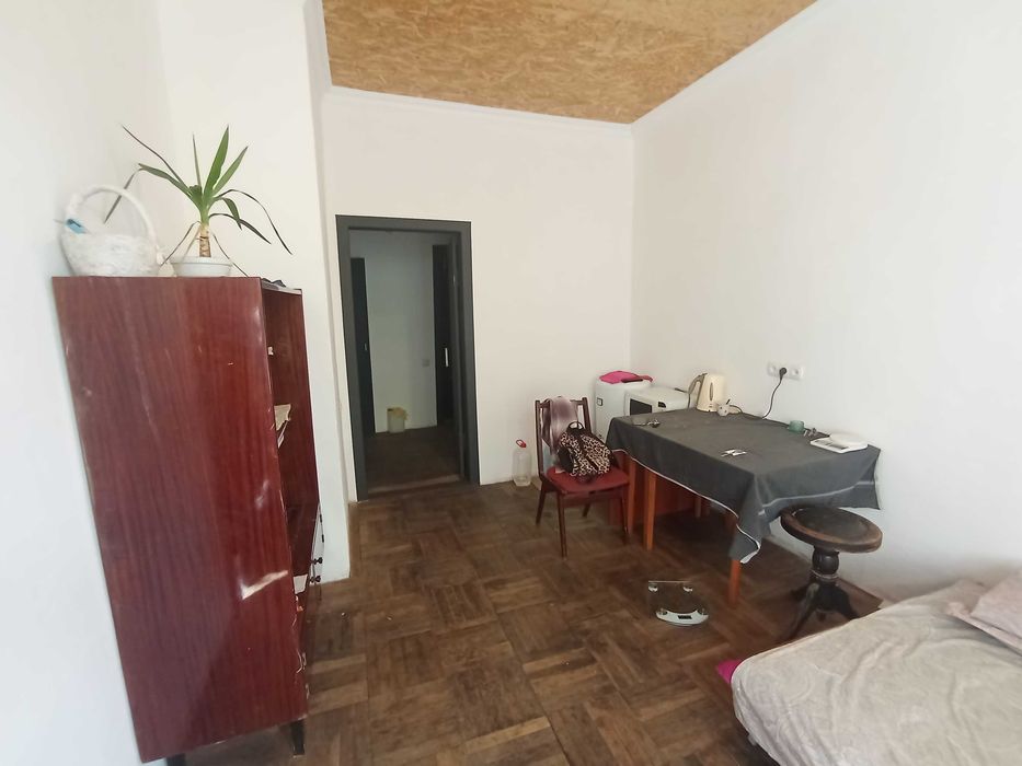 Продается 2-х ком квартира в центре