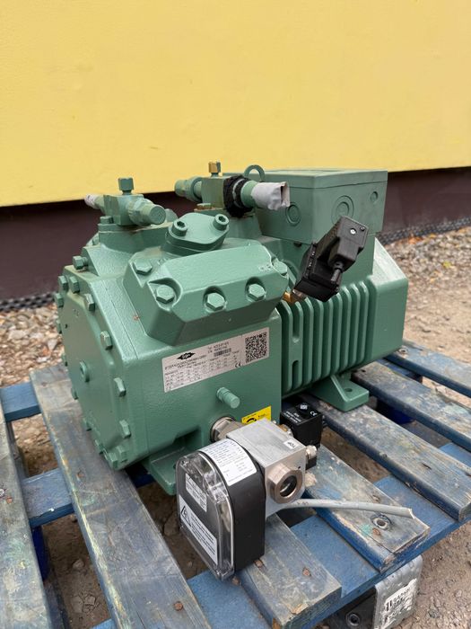 Sprężarka półhermetyczna Bitzer 22,8kW(-5°C / +40°C) 4CES-6Y-40S