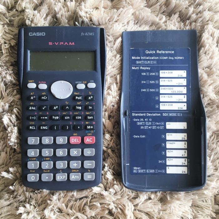 Calculadora Científica - Casio fx-82MS