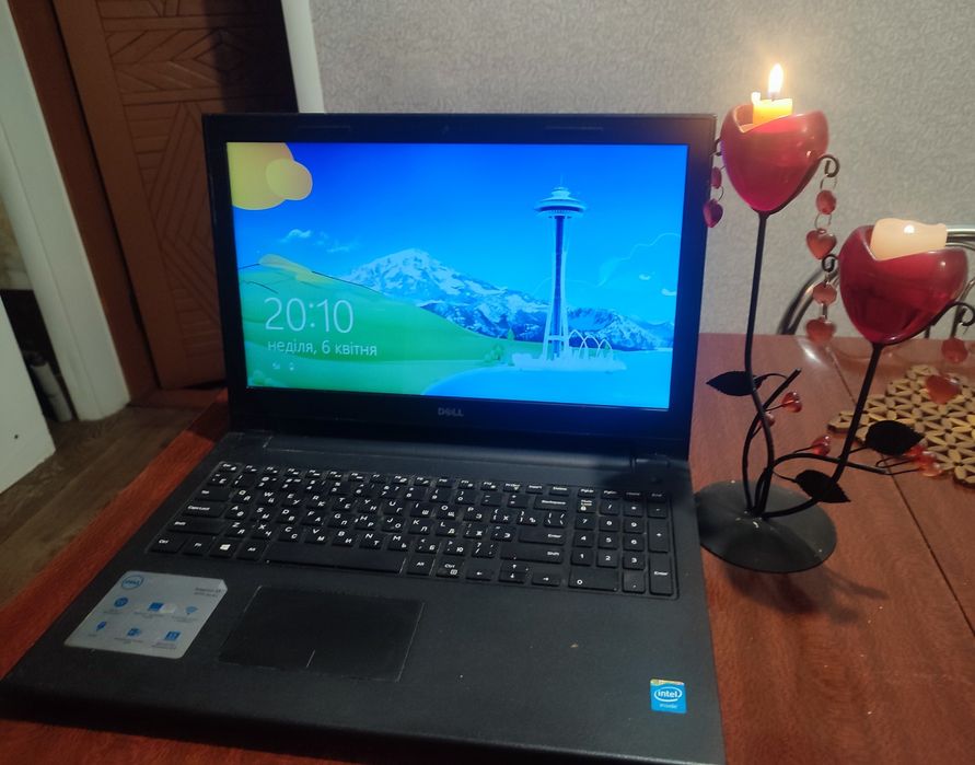 Ультрабук Dell 3000 series™ + сумка(в подарок) обновлено